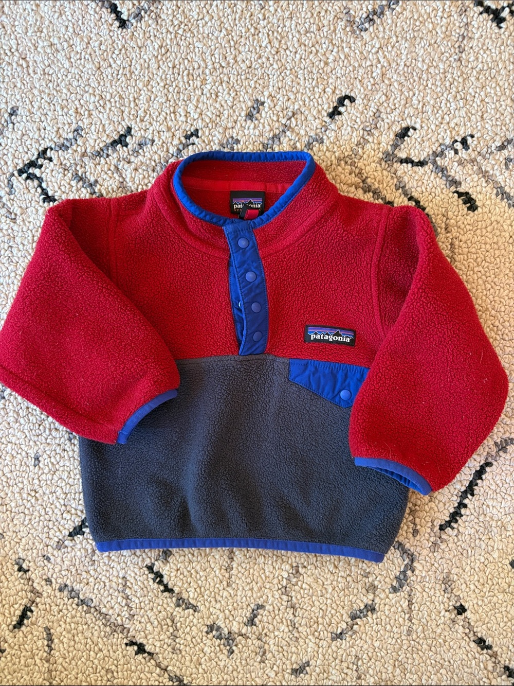 Patagonia Fleece jacket (12/18m) EUC